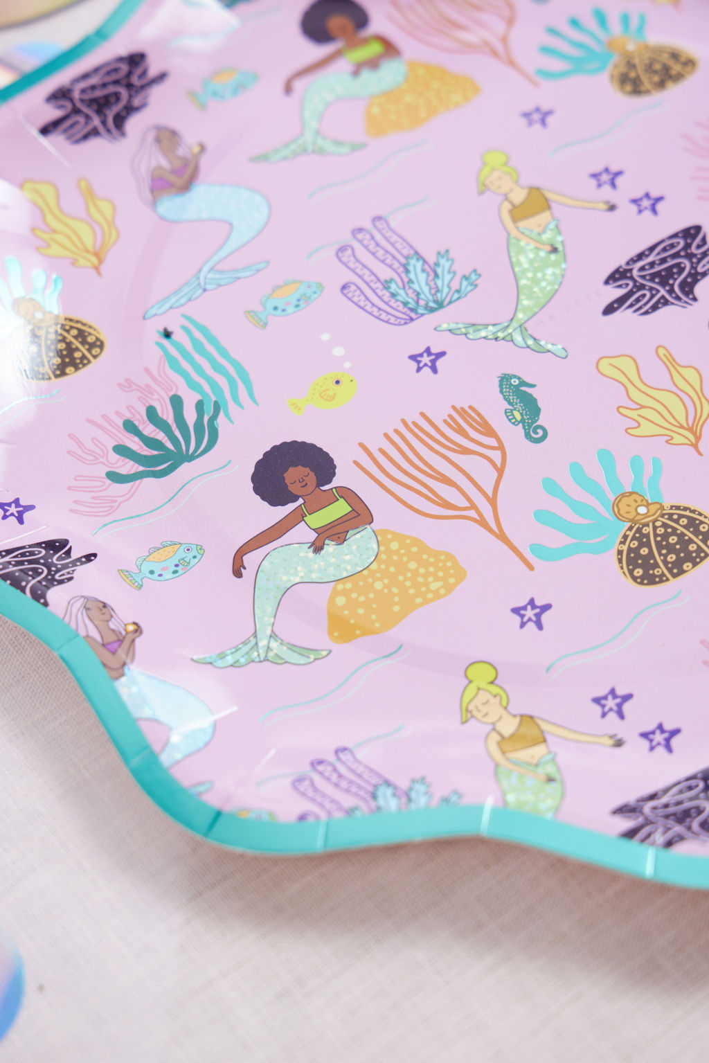 Mermaid Shimmer Dinner Plates, 10.5in, 8ct